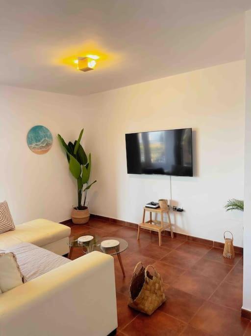 Apartamento Casa Bamboo Corralejo, Espacioso, Piscina Y Parking Exterior foto